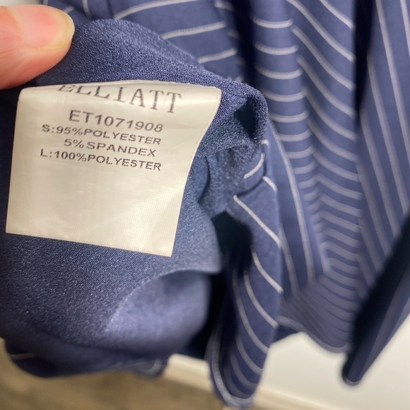 Elliatt “lady” Navy Striped Crepe Dress - Picture 10 of 11